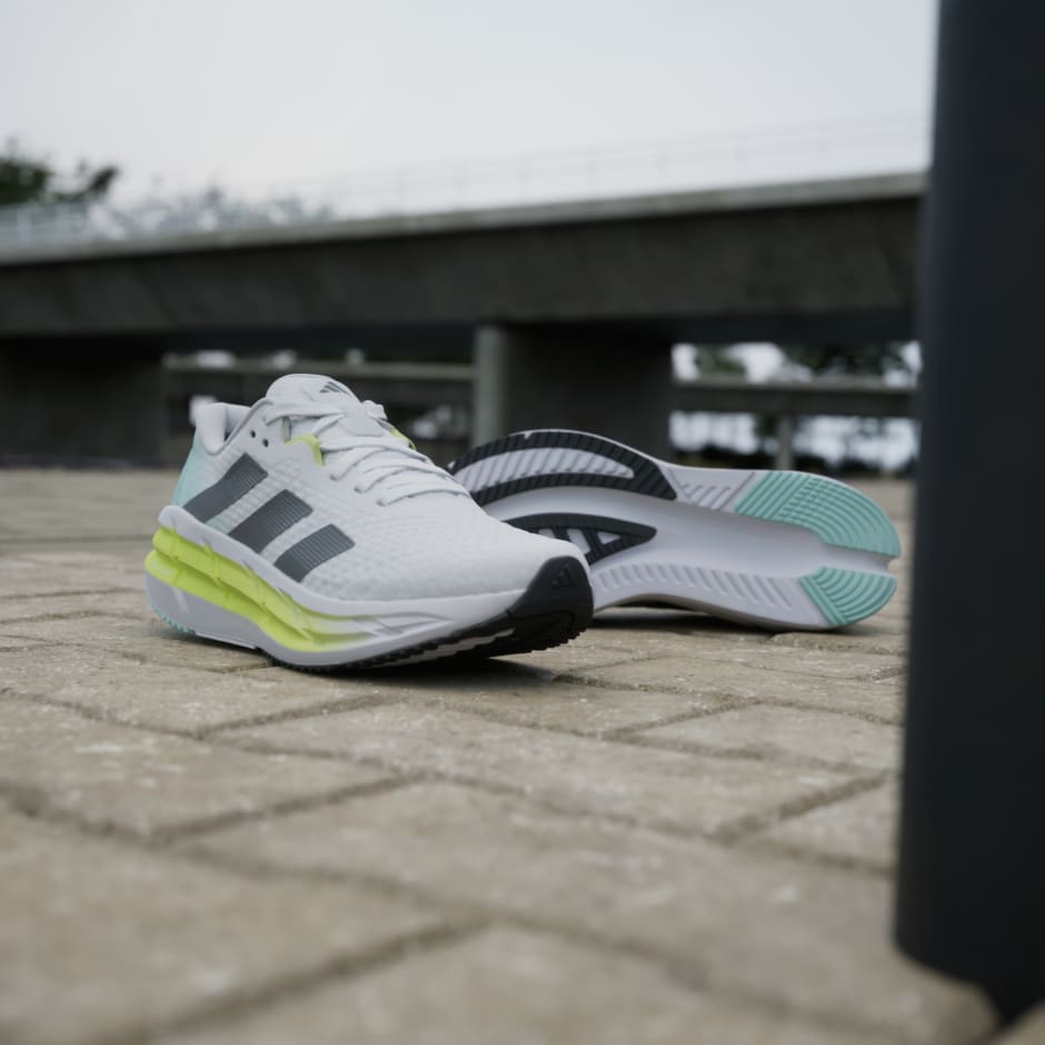 adidas Adistar 3 Shoes - Image 2