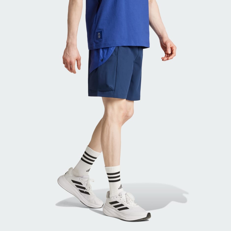 adidas Manchester United Seasonal Cargo Shorts - Image 2