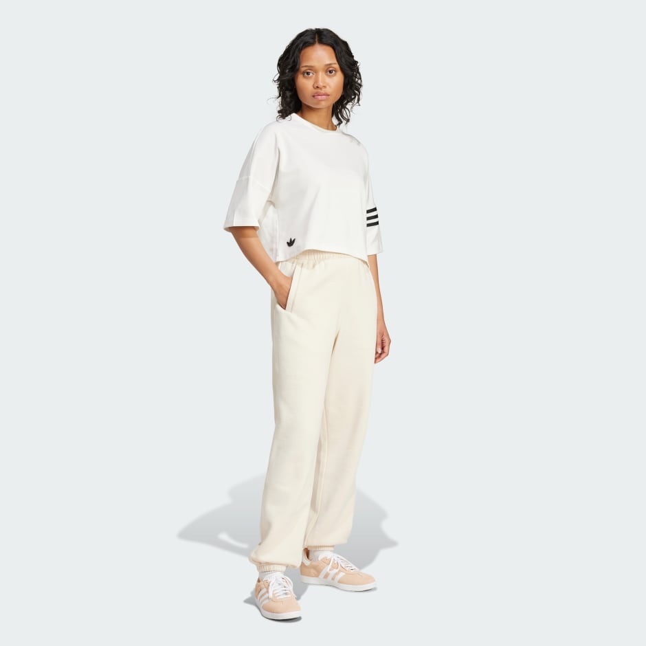 adidas Neuclassics Tee - Image 2
