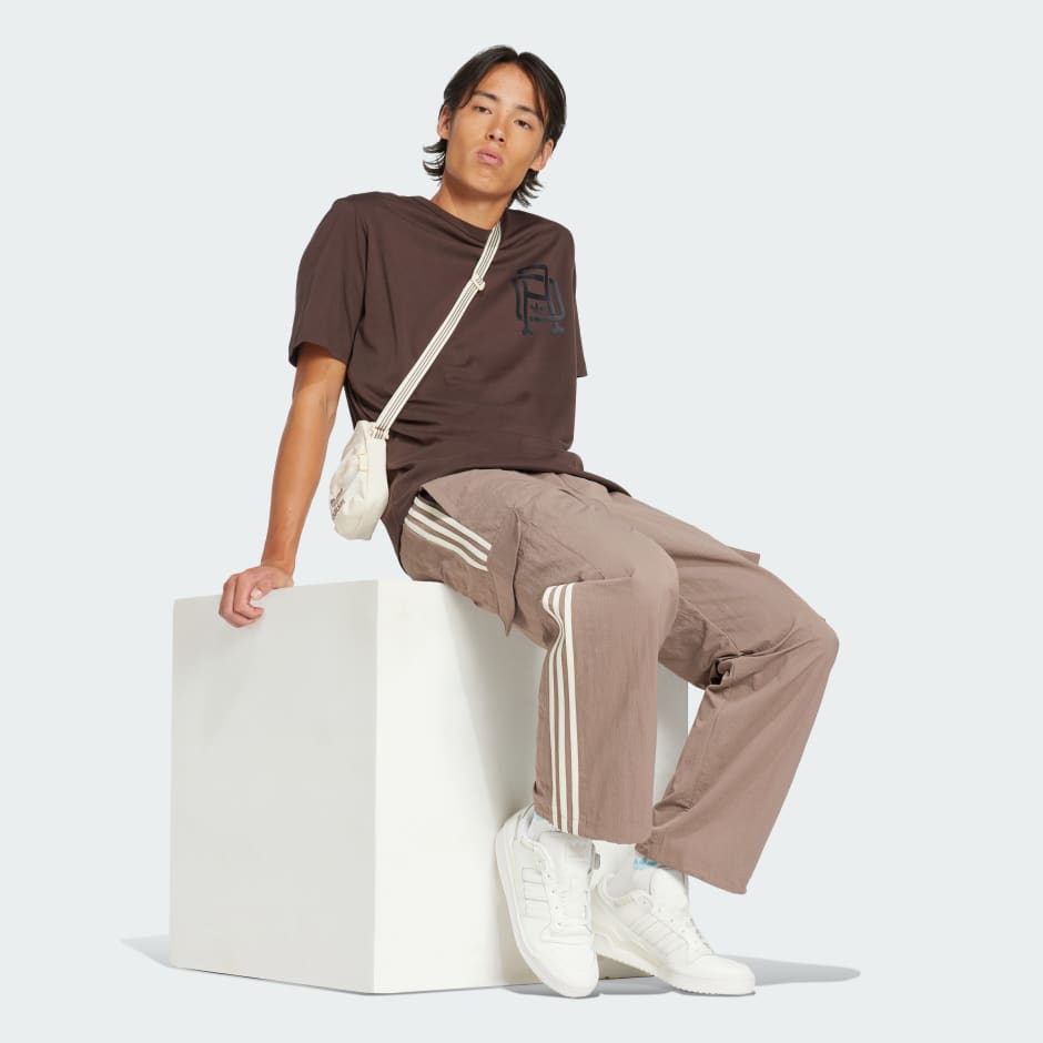 adidas Adicolor Classics 3-Stripes Cargo Pants - Image 2